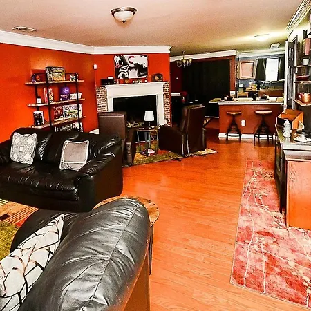 Amazing Large 3 Bed House With King Bed Less Than 10 Miles To Dtwn Atlanta Extérieur photo