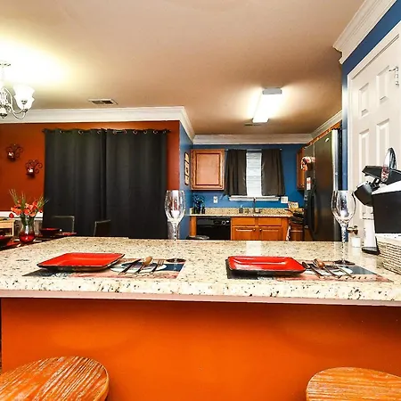 Amazing Large 3 Bed House With King Bed Less Than 10 Miles To Dtwn Atlanta Extérieur photo