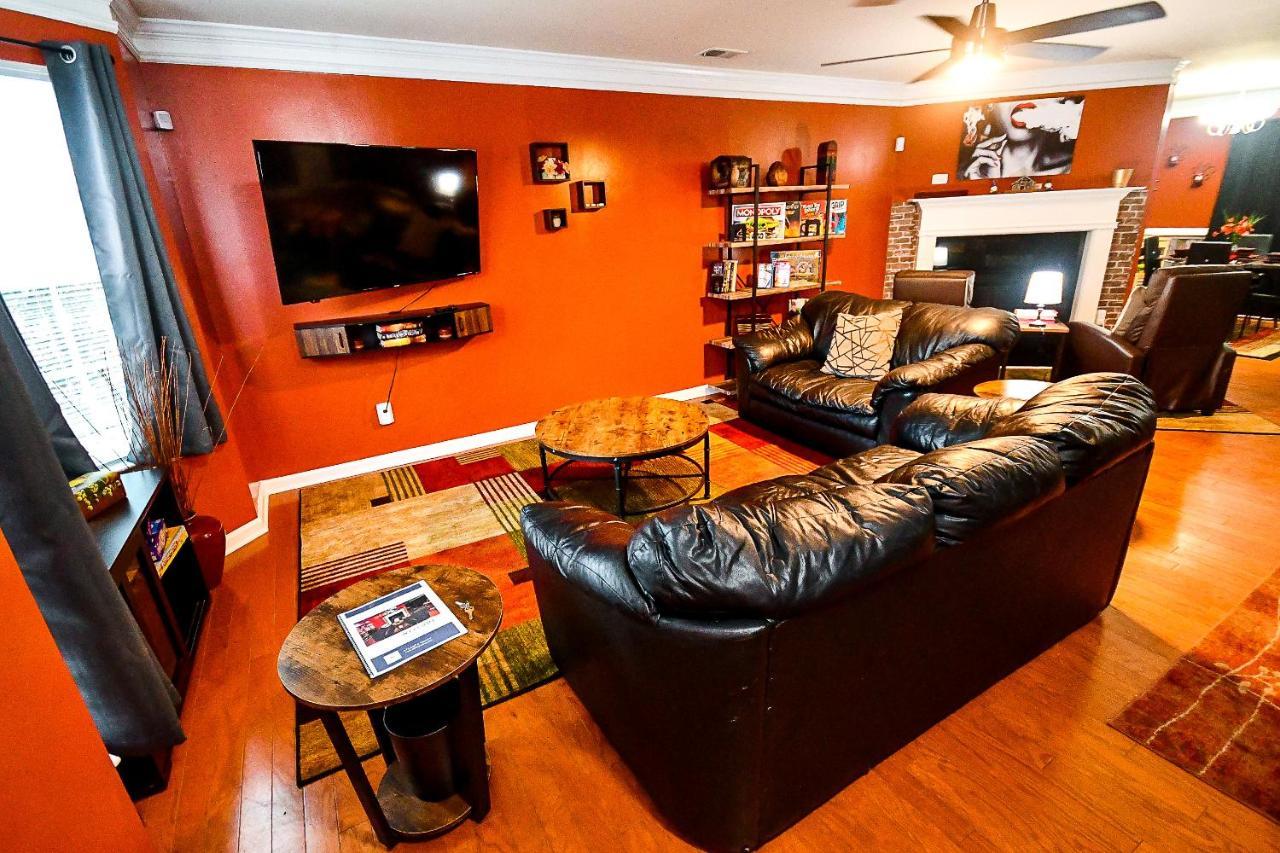 Hébergement de vacances Amazing Large 3 Bed House With King Bed Less Than 10 Miles To Dtwn
