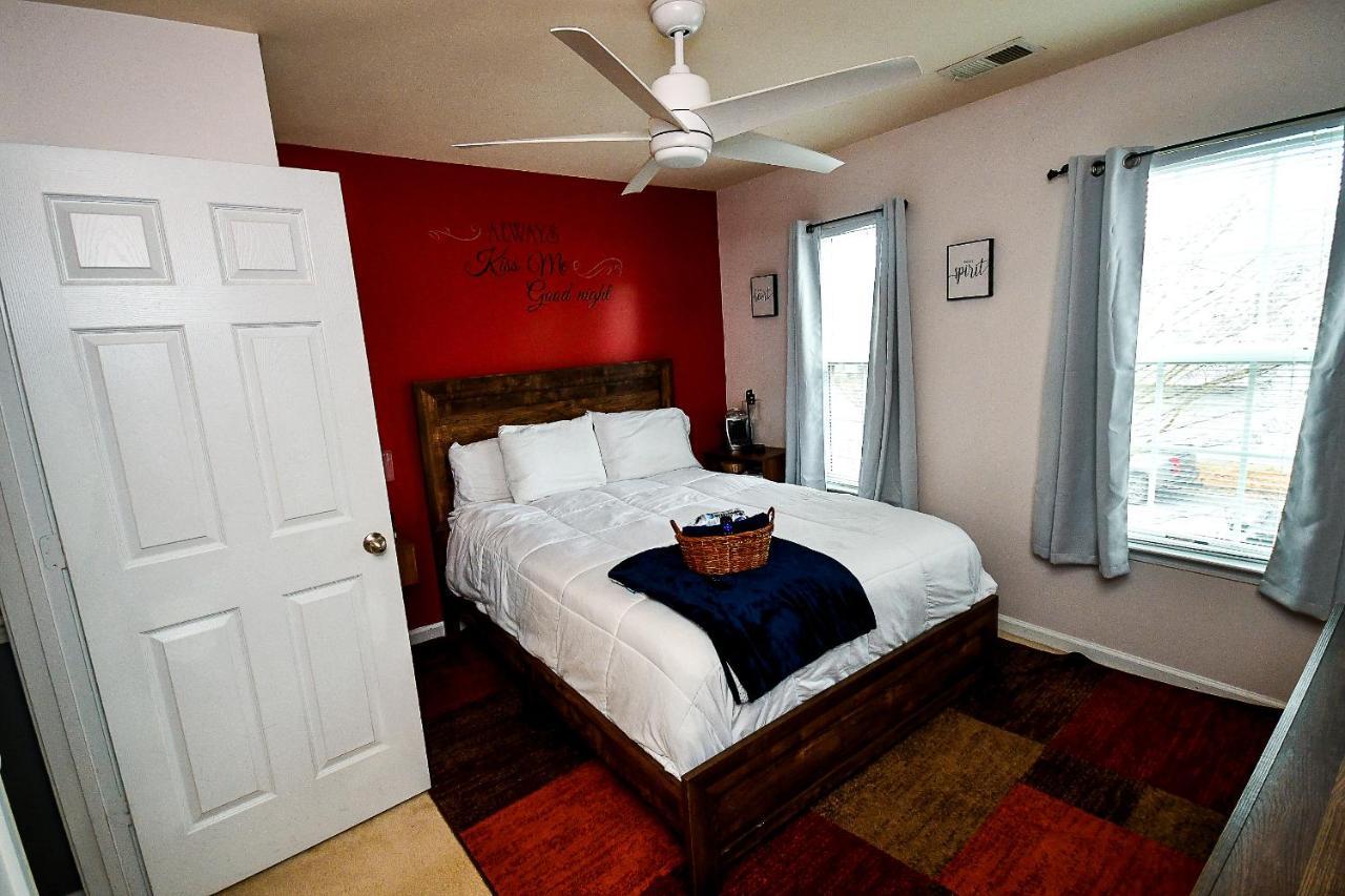 Hébergement de vacances Amazing Large 3 Bed House With King Bed Less Than 10 Miles To Dtwn